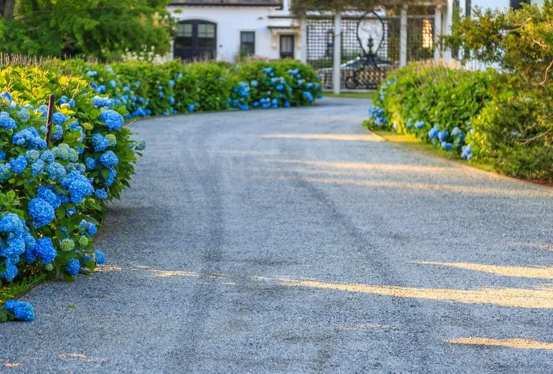 What You Need to Do to Replace Your Old Driveway
